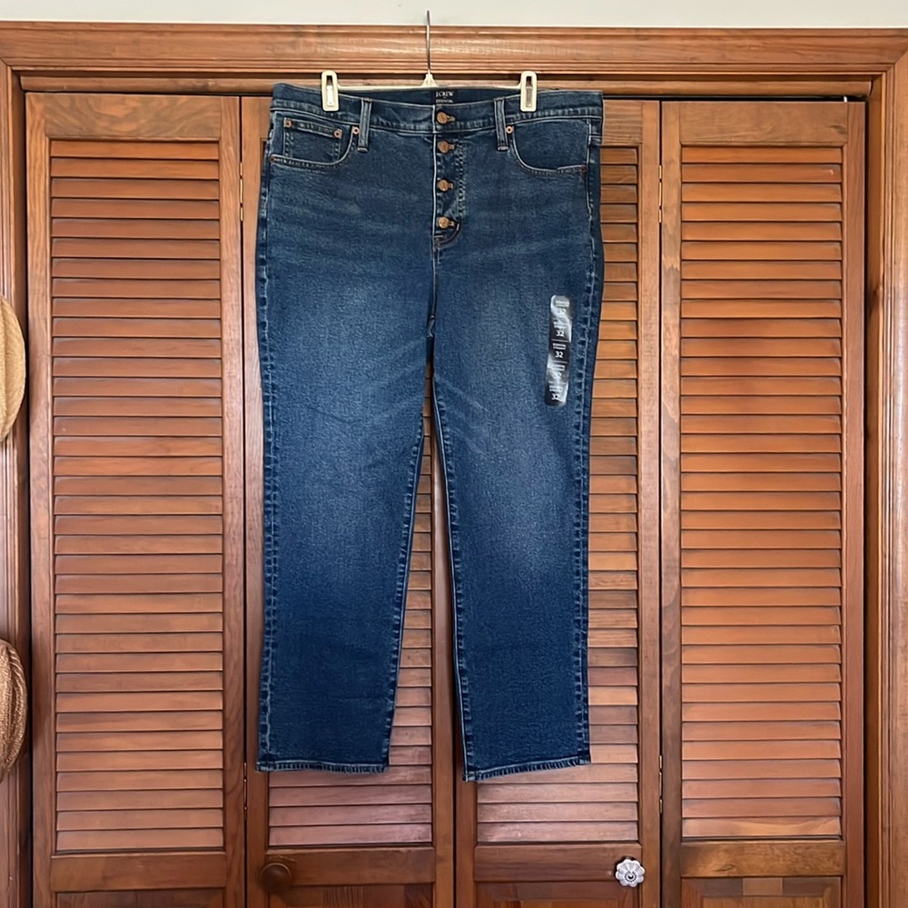 NWT J.Crew Essential Straight Jeans